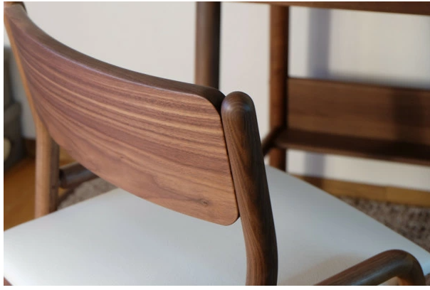 ISSEIKI KIDS FIORE-WALNUT DESK CHAIR (MBR-WH)